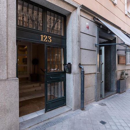 Montaber Apartments - La Paz Market Madrid Buitenkant foto