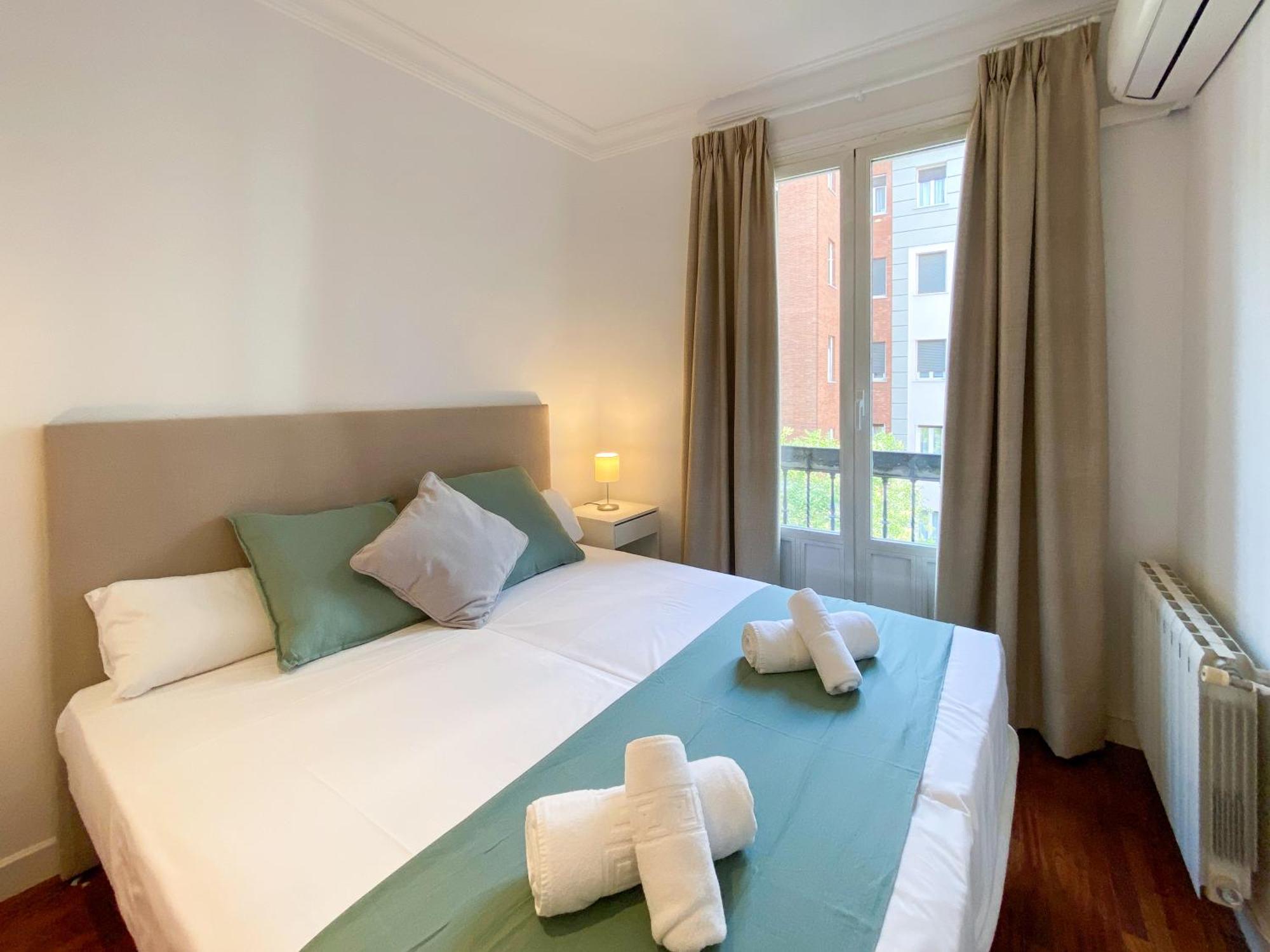 Montaber Apartments - La Paz Market Madrid Kamer foto