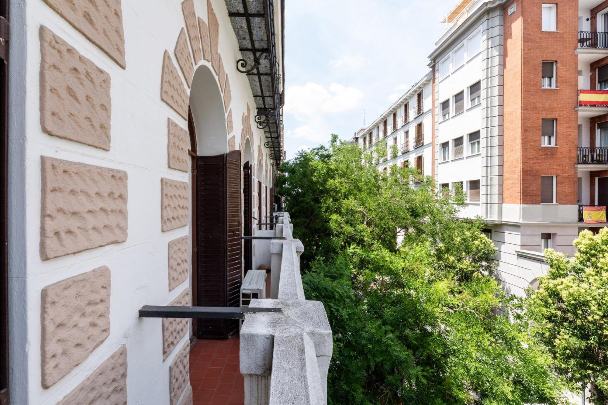 Montaber Apartments - La Paz Market Madrid Buitenkant foto